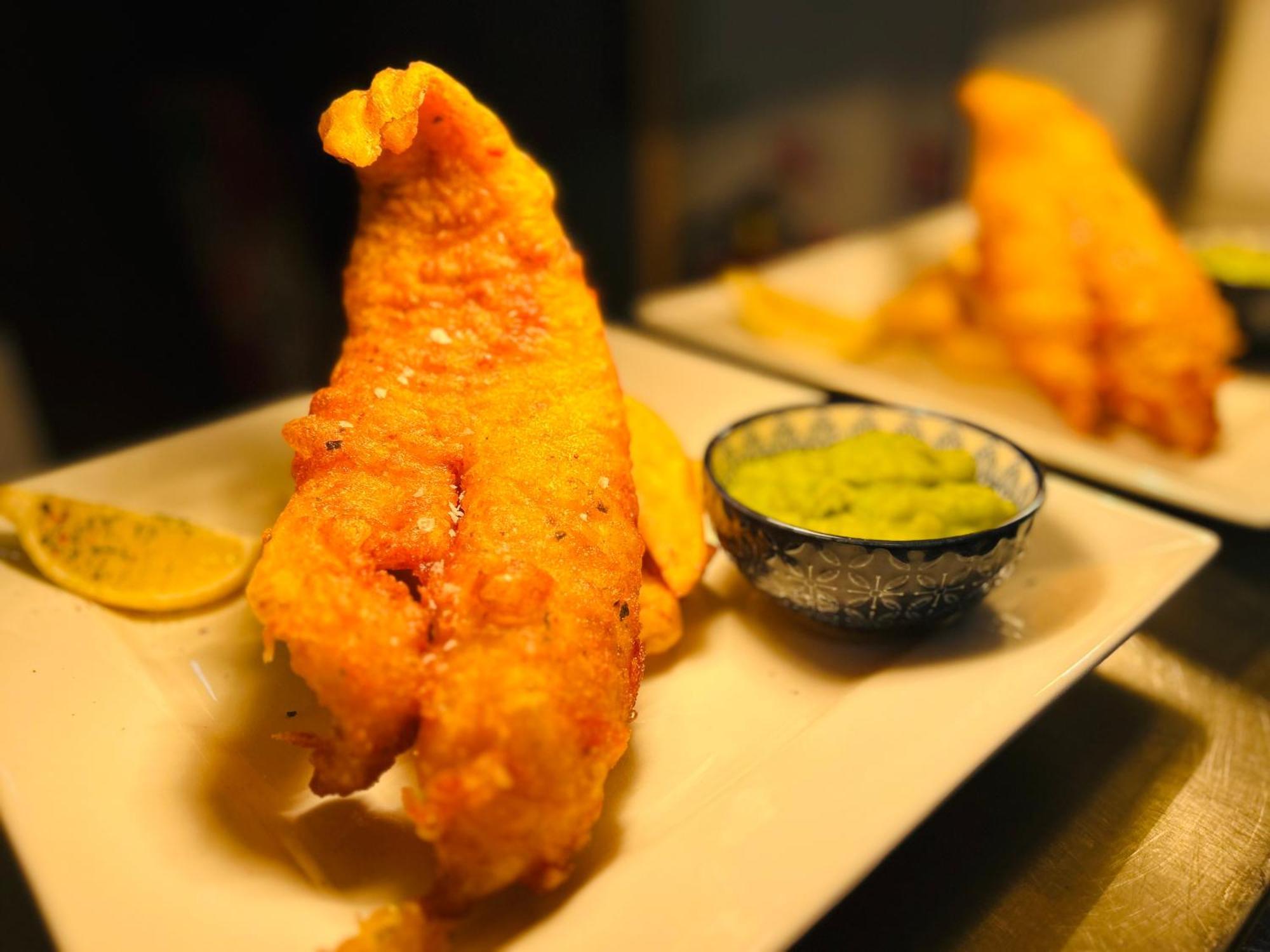 Angel Inn Misson 外观 照片